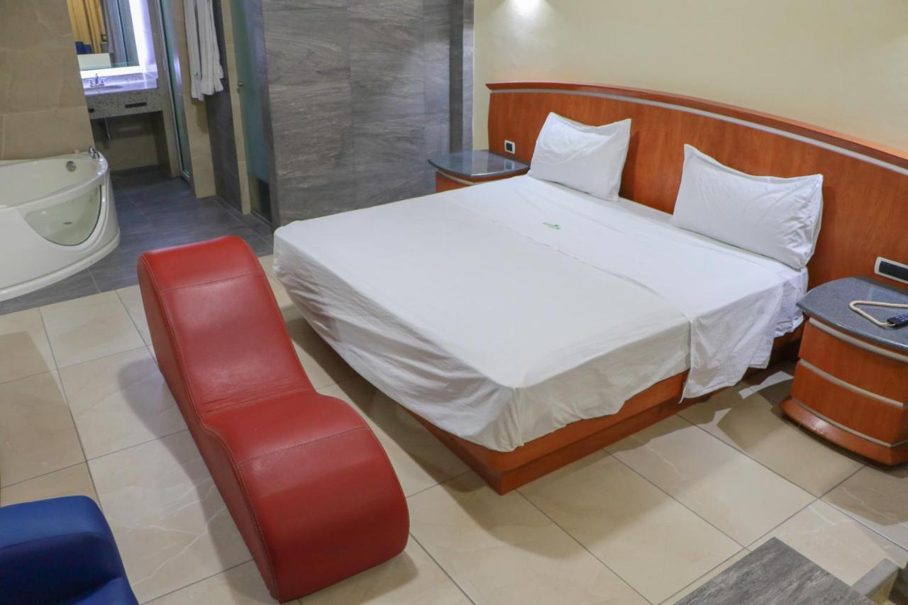 Autohotel Ilussion Córdoba Zewnętrze zdjęcie
