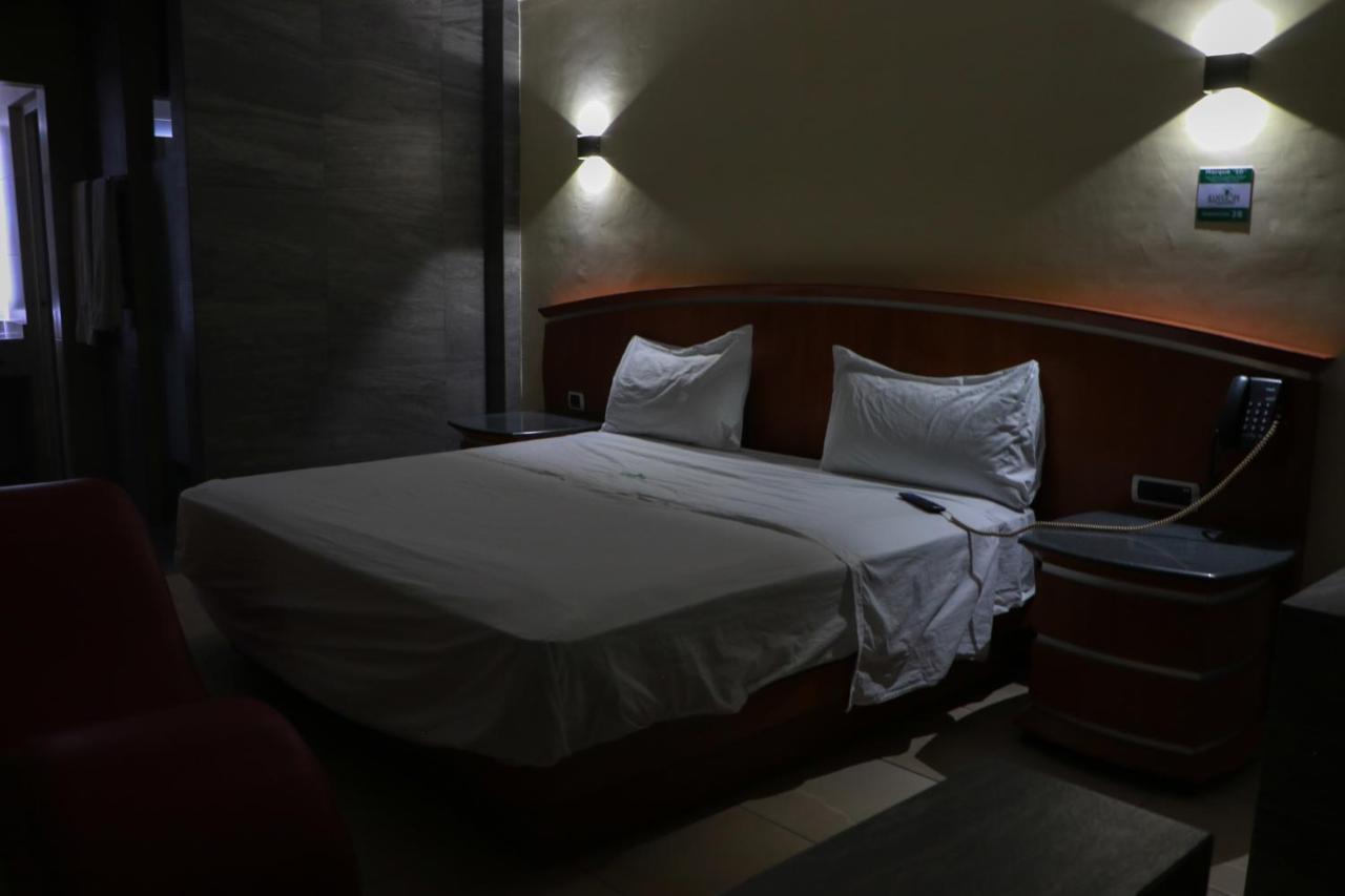 Autohotel Ilussion Córdoba Zewnętrze zdjęcie