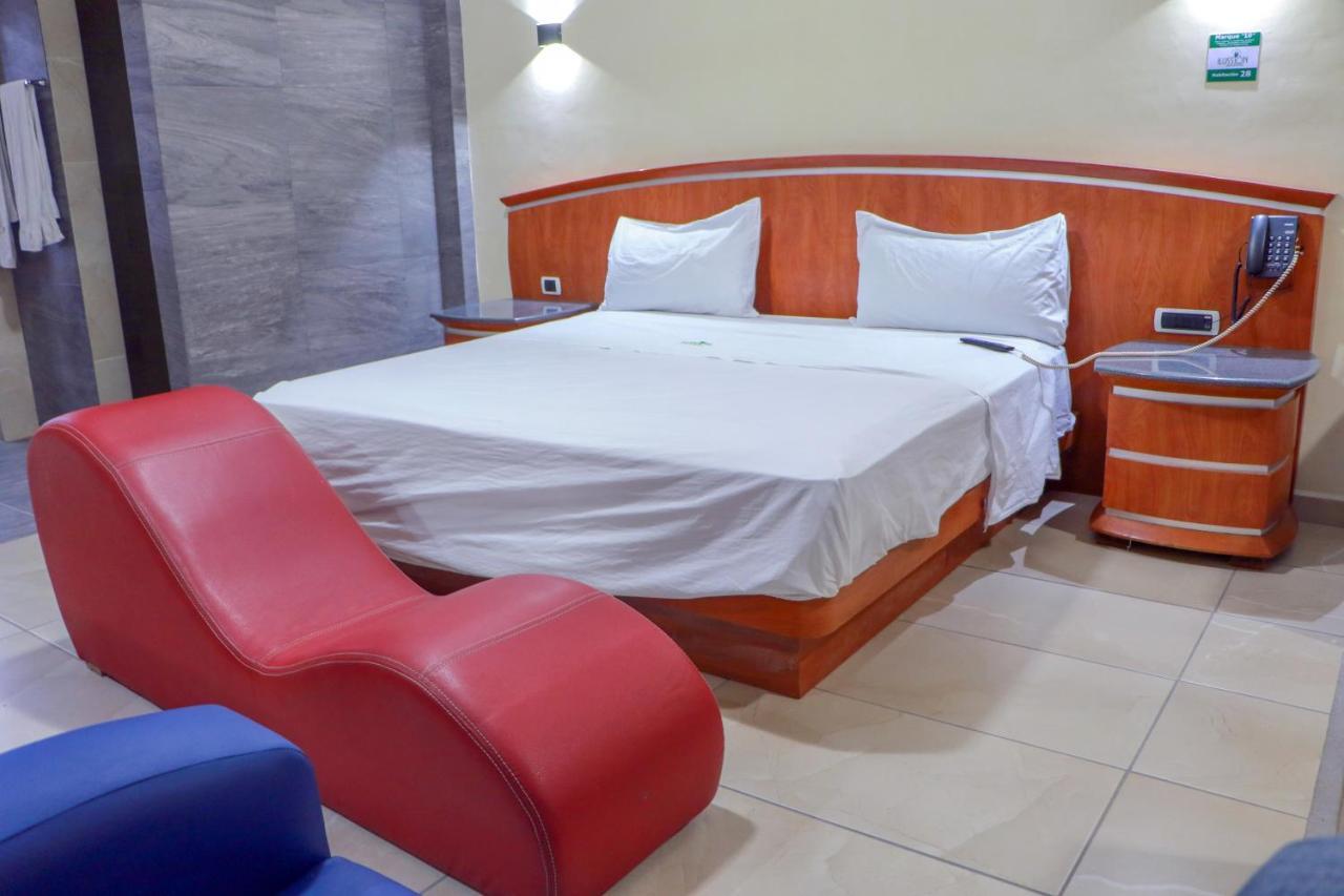 Autohotel Ilussion Córdoba Zewnętrze zdjęcie