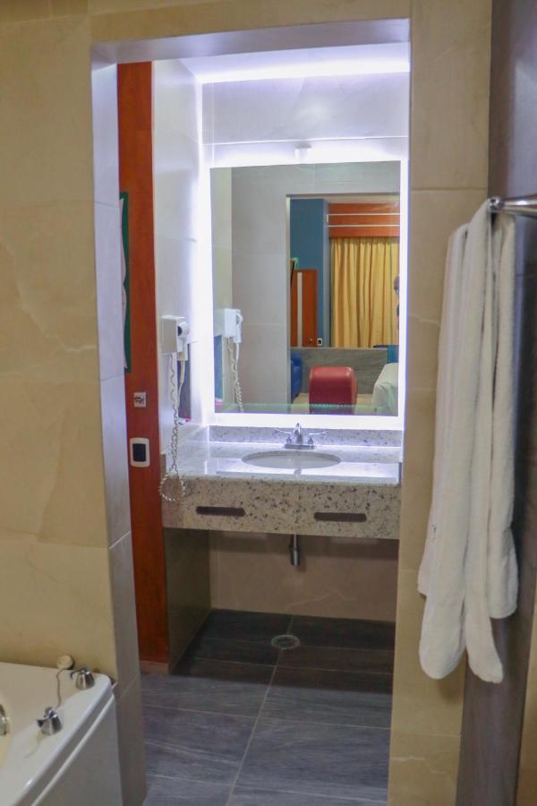 Autohotel Ilussion Córdoba Zewnętrze zdjęcie